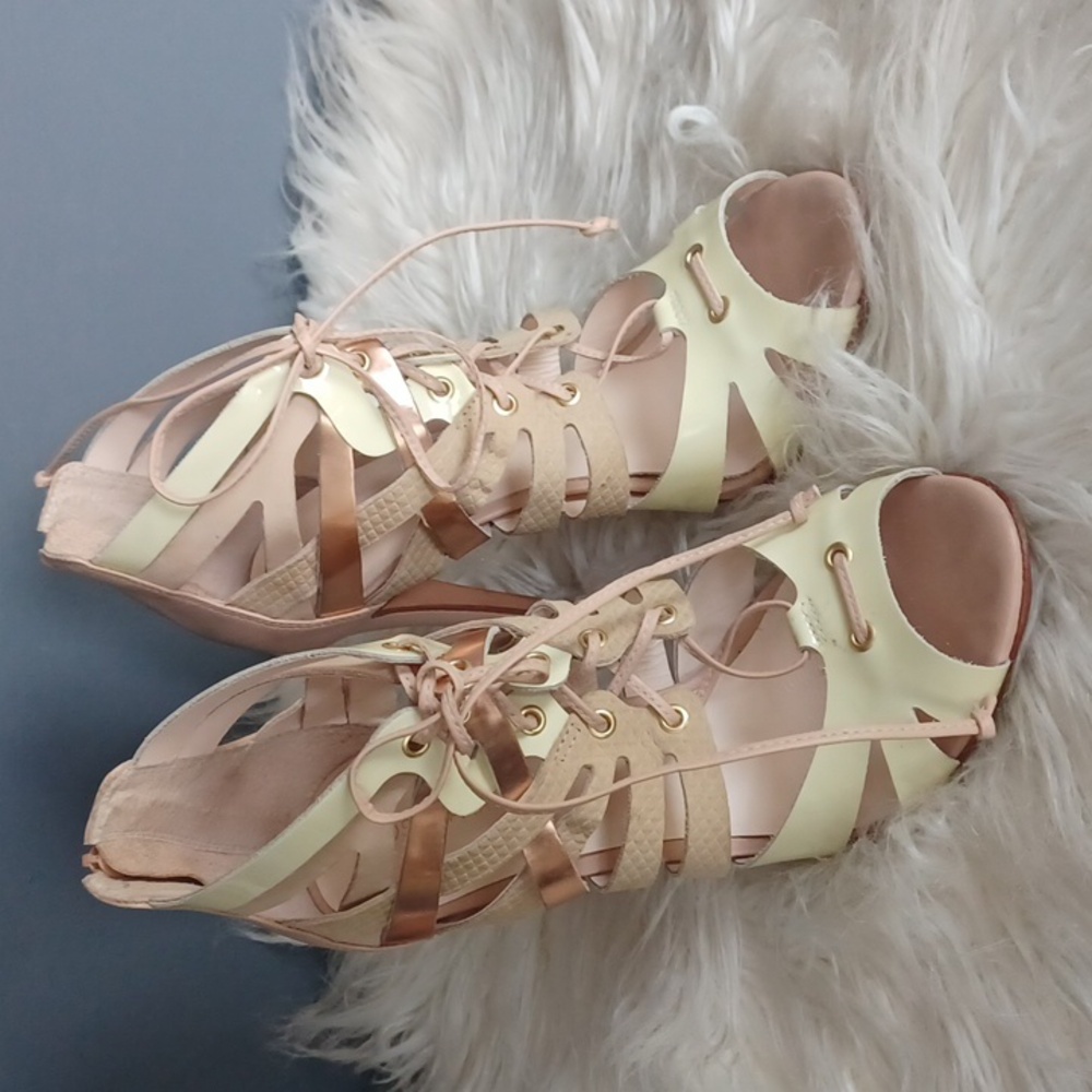 COSMOPARIS Beautiful Heels